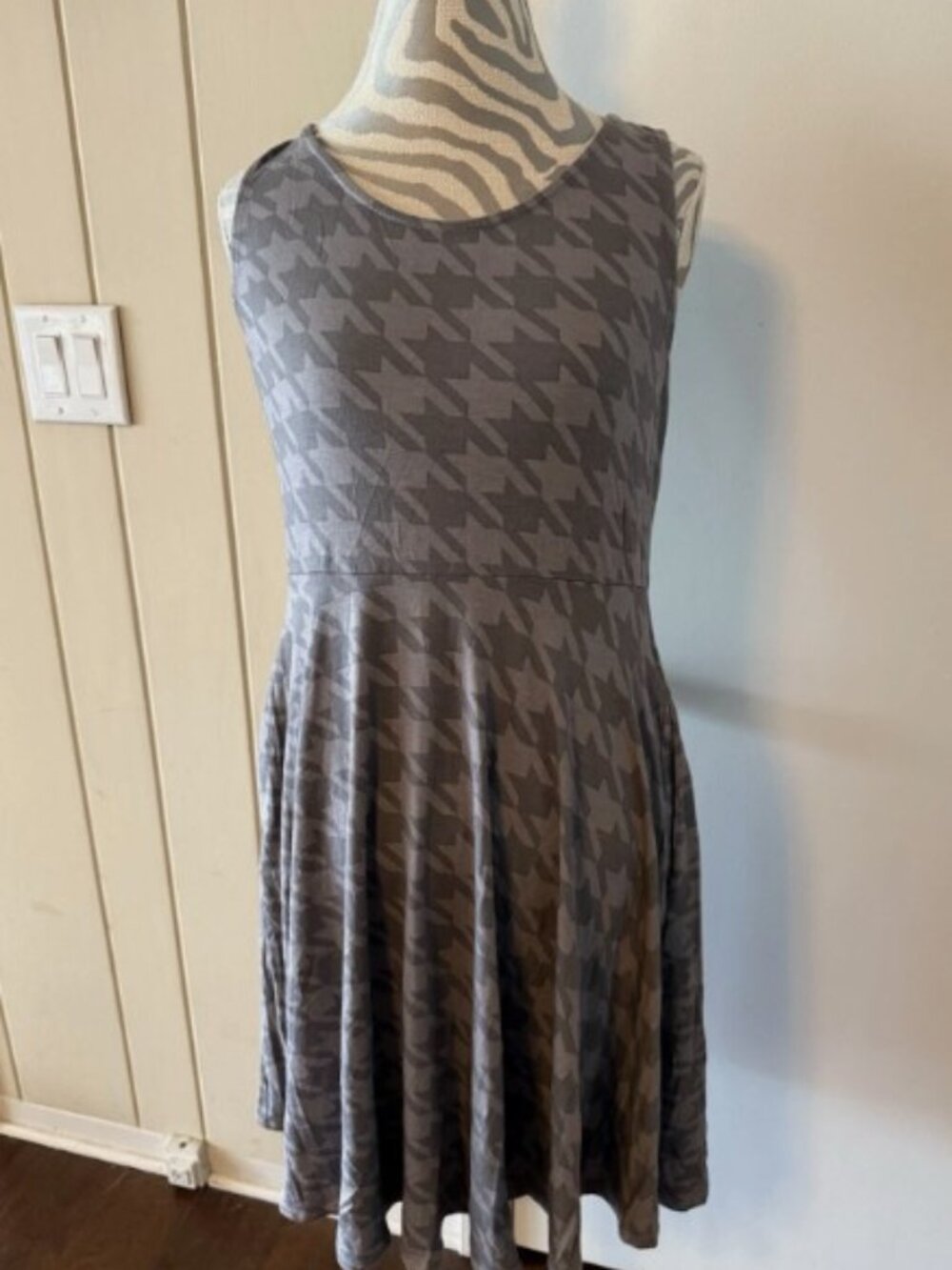 NWT Agnes And Dora Fit & Flare Fisher Dress Large- Houndstooth Tonal Gray